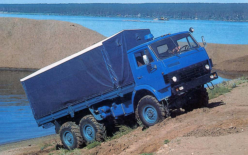 Грузовые автомобили КамАЗ-43105